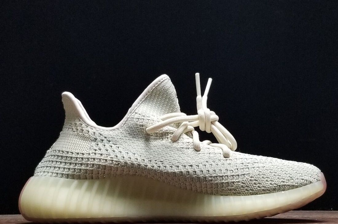 Fake Yeezy 350 Citrin Non-Reflective Sneakers Hot Sale (2)